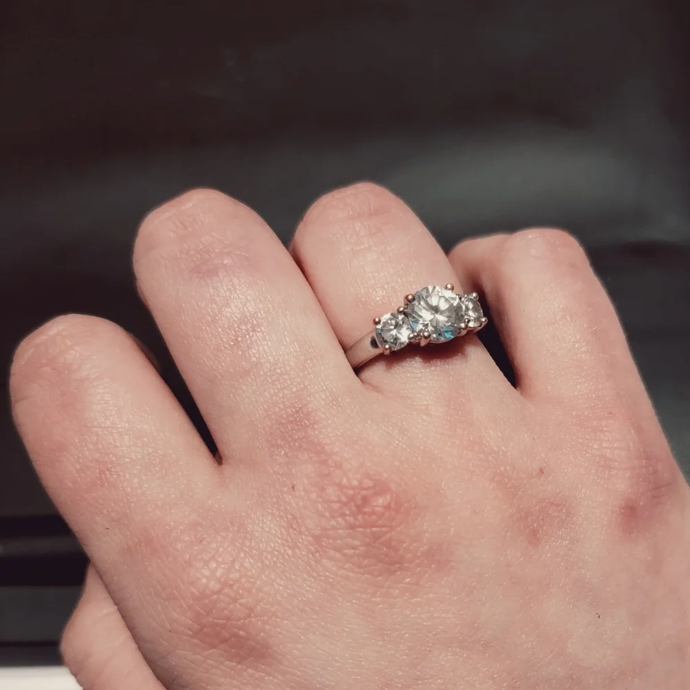 Engagement Rings - Picture 3 of 6